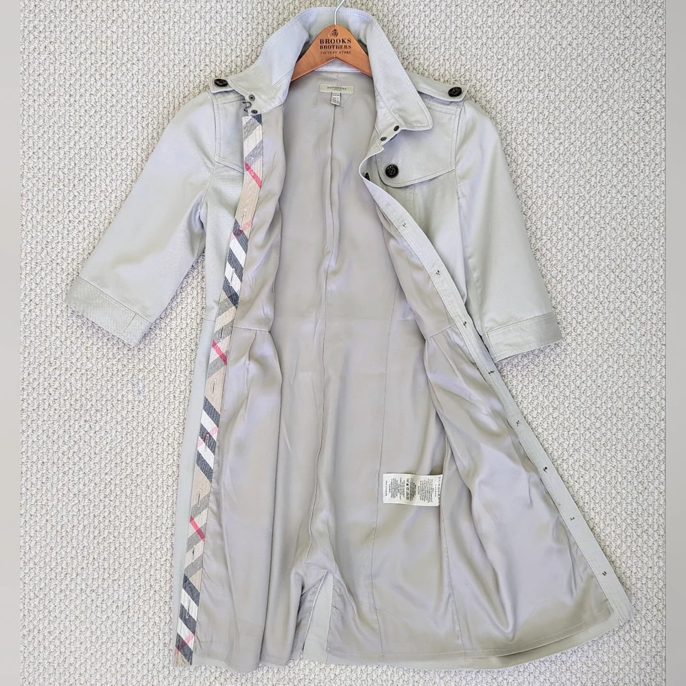 BURBERRY Vintage Women's Short Sleeve Trench Coat Dress Size 6 Classic Khaki - Picture 13 of 16